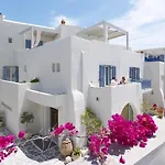 Iria Art Otel 4*