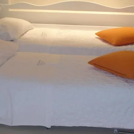 Hotell Iria Art