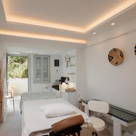 Iria Art Otel Agia Anna (Naxos)