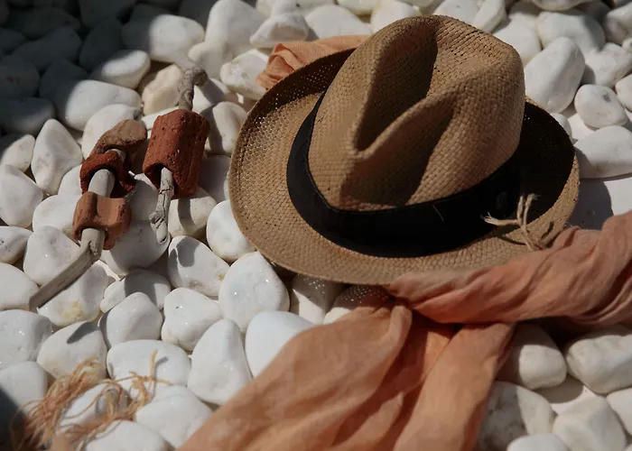 Iria Art Agia Anna (Naxos)